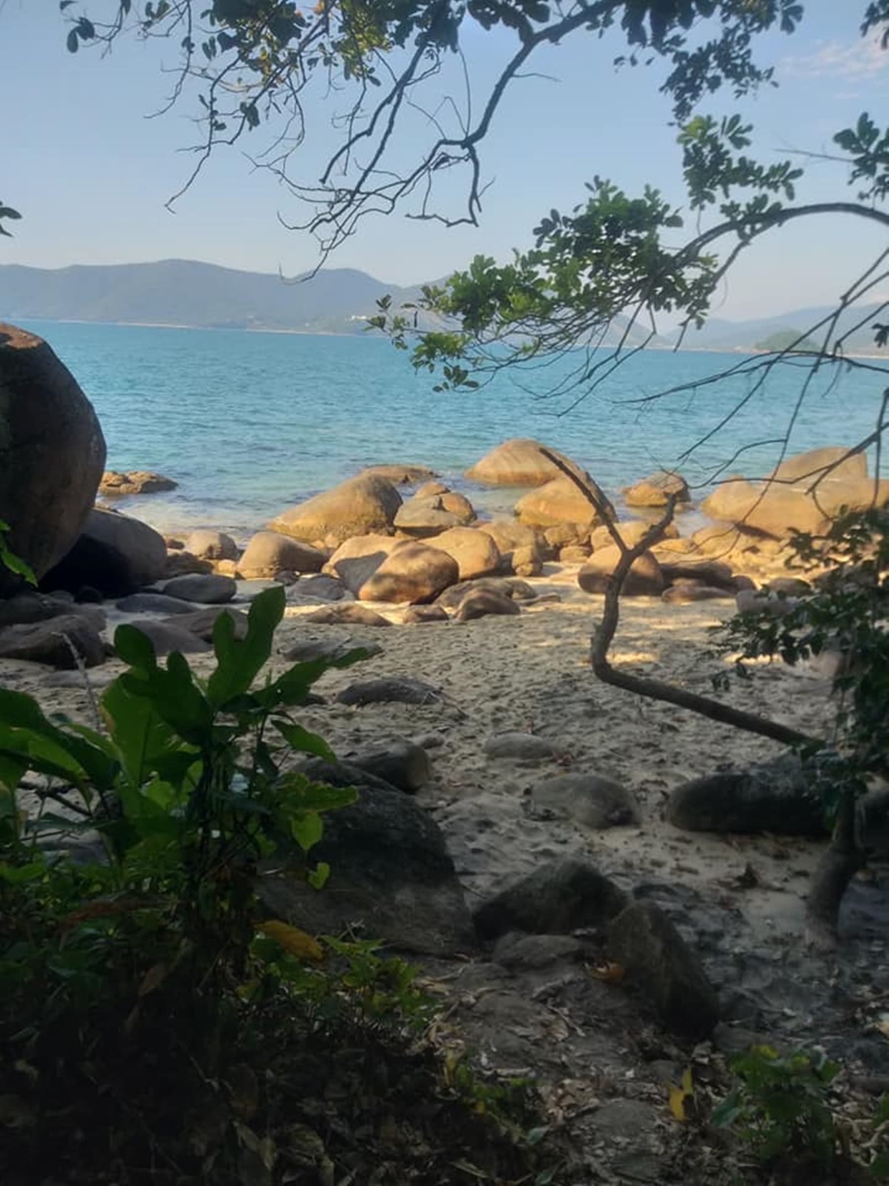 Oeste and Peres beaches